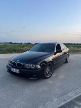 BMW E39 540ia M-Paket BiXenon M5Felgen Mem... - BMW 540 aus 2001: 540i