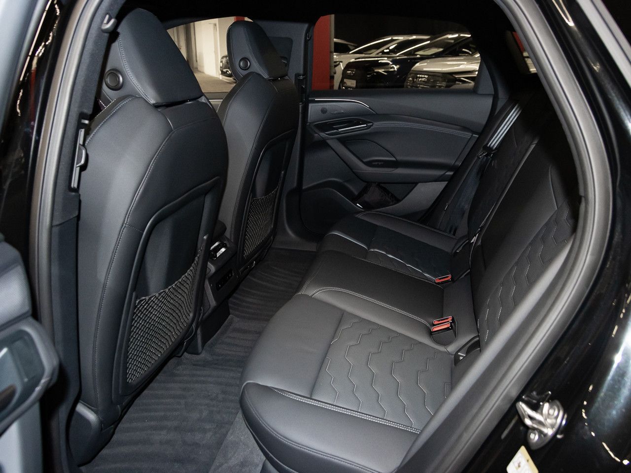 Audi A6 e-tron - Bild 16