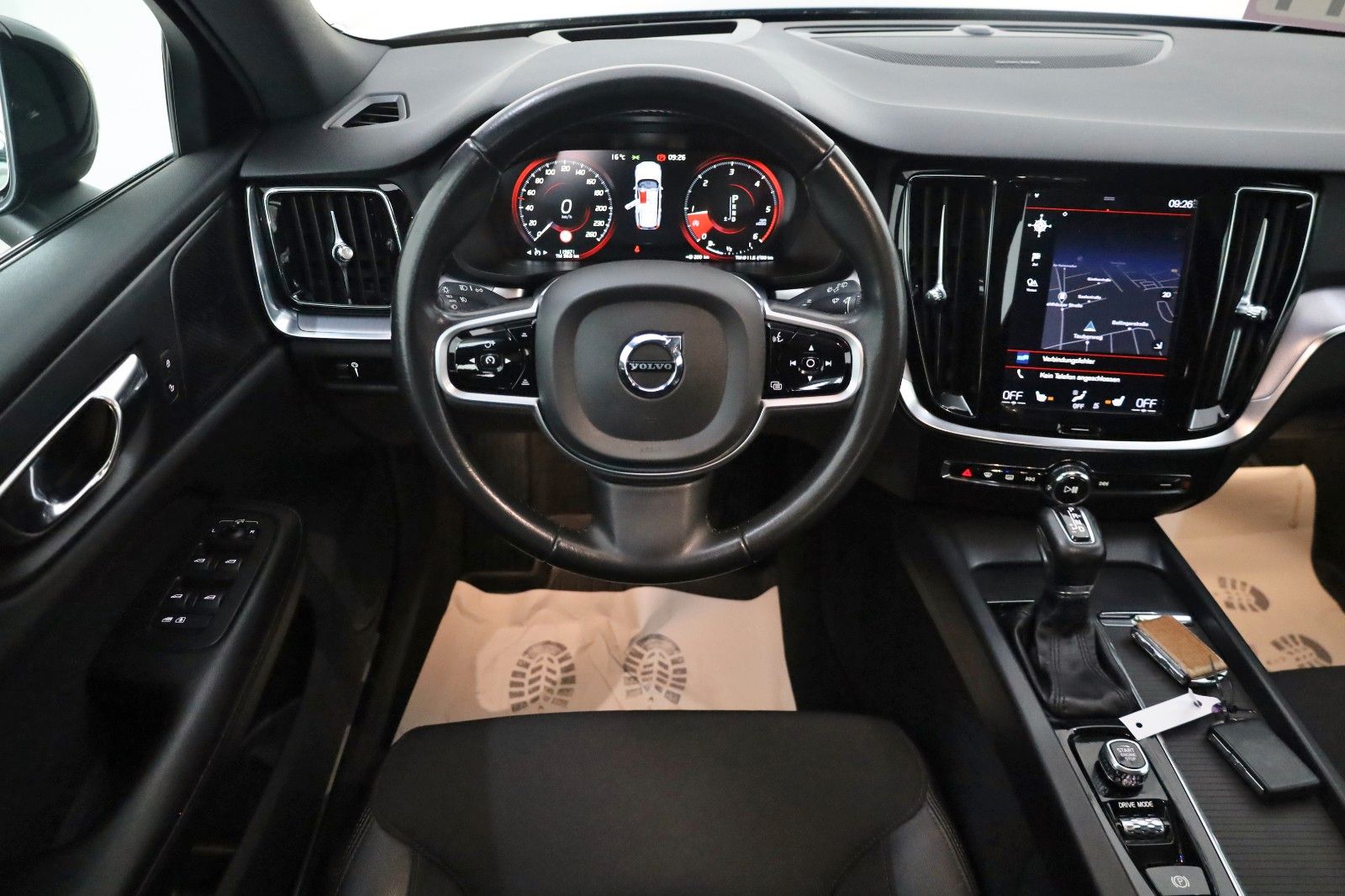 Fahrzeugabbildung Volvo V60 Cross Country AWD Head Up,Navi,LED,Panorama