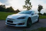 Tesla Model S Maximale Reichweite Limousine - weiße Tesla Model S