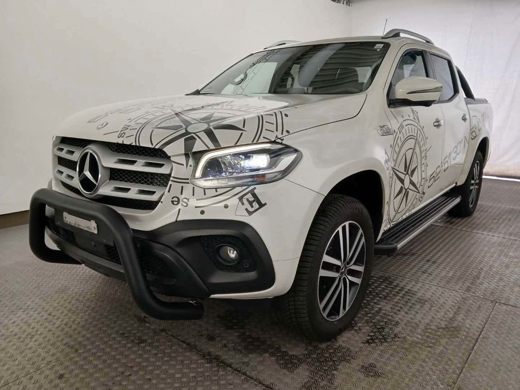 Image of Mercedes-Benz X 350
