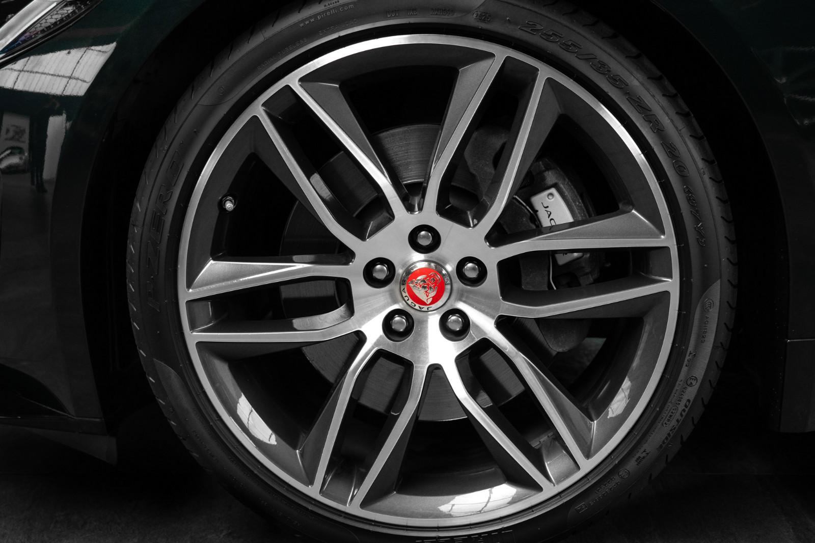 Jaguar F-Type Cabrio P300 R-Dynamic #BLACK PACK #TRAUM