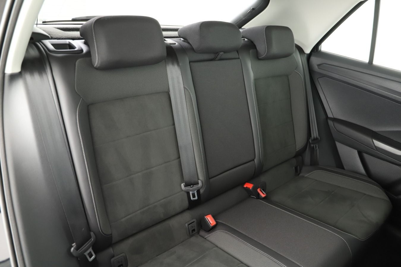 Volkswagen T-Roc - Bild 6