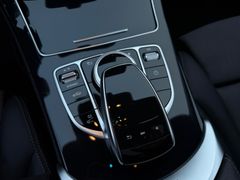 MERCEDES-BENZ C 350 e Avantgarde*AHK*LED*HUD*PANO*360*AIRMATIC