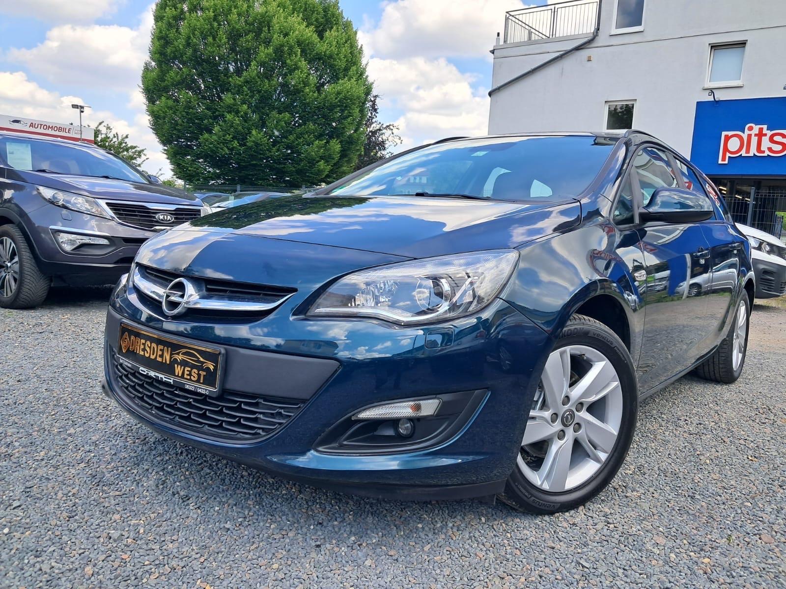 Opel Astra J Sports Tourer Style