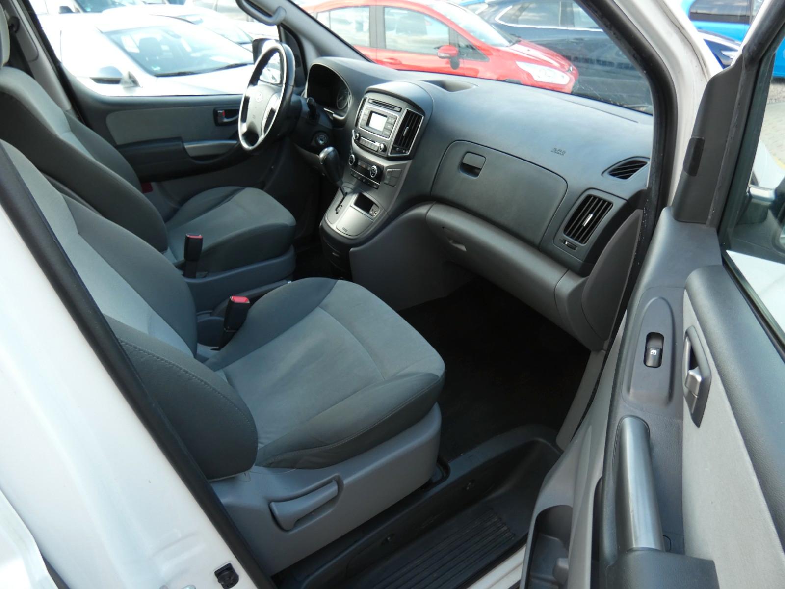 Hyundai H-1 Starex 8 Sitze Automatik Klima Weiss