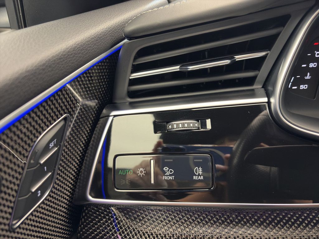 Audi SQ8 - Bild 19