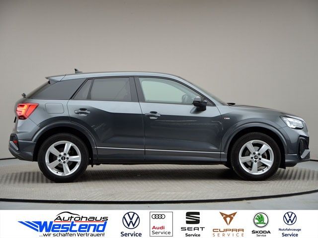 Fahrzeugabbildung Audi Q2 S line 35 TFSI 110kW S tr. Navi Matrix AHK