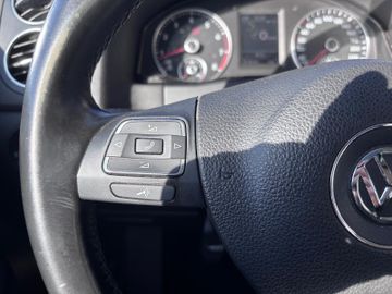 Volkswagen Golf Plus - 12
