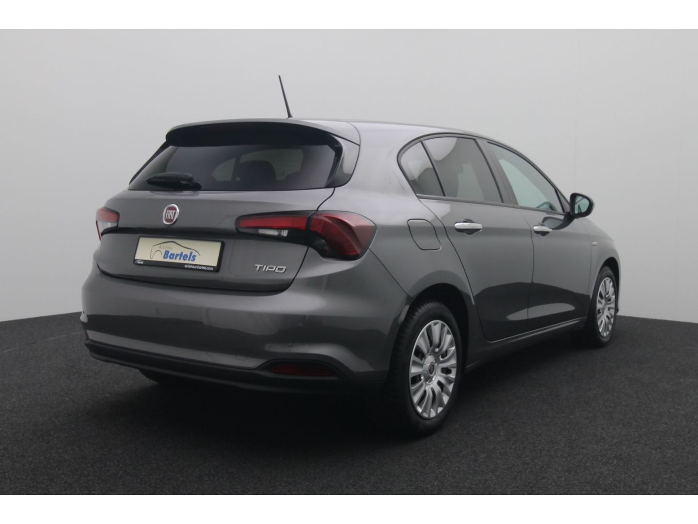 Fahrzeugabbildung Fiat Tipo 1.4 Easy Sitzheizung Navi Klimaanlage