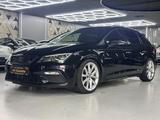Seat Leon FR 2.0 TDI PANO/AMBIENTE/LED/AHK/LEDER - Seat Leon mit Diesel-Antrieb
