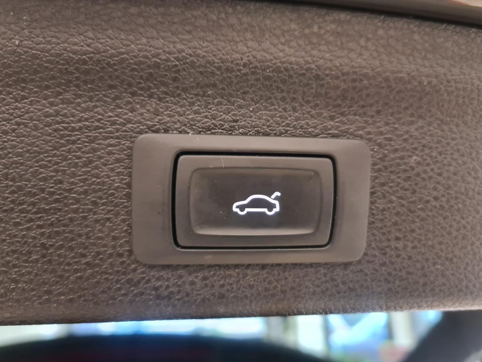 Audi Q3 35 TFSI ad./Navi / Leder / AHK / KAMERA, миниатюра 8