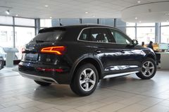 Fahrzeugabbildung Audi Q5 2.0 TFSI QUATTRO SPORT NAVI/LED/KAMERA/B&O