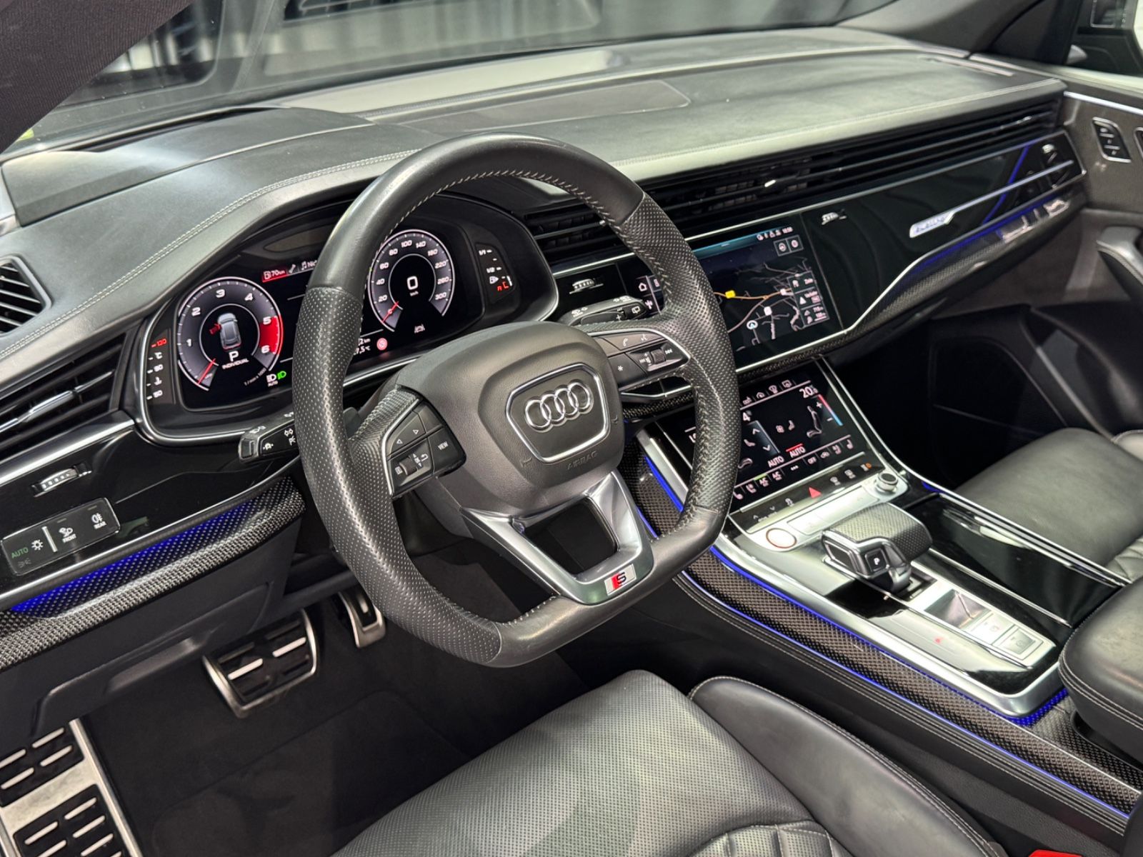 Fahrzeugabbildung Audi SQ8 4.0TDI QUATTRO|MASSAGE|B&O|CARBON|MATRIX|HuD