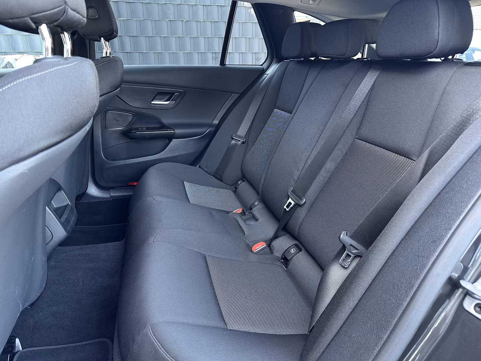 Mercedes-Benz C-Class d T Avantgarde NAV+LED+AHK+VCOCK+CARPLAY, миниатюра 11