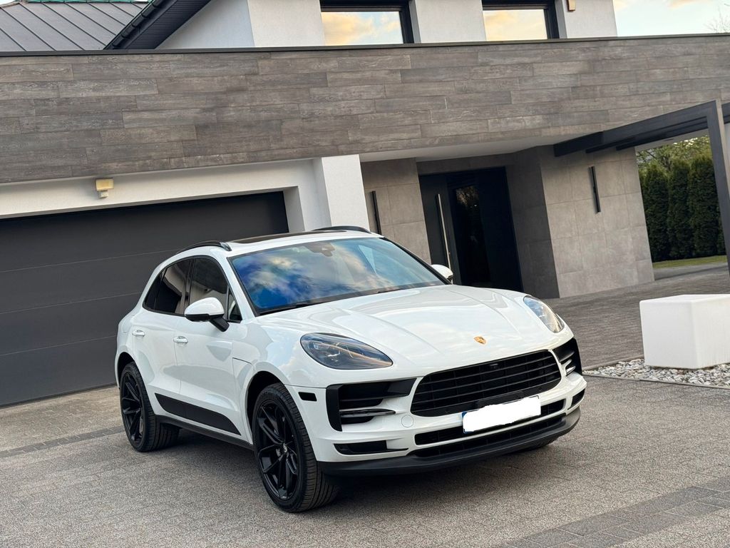 Image of Porsche Macan