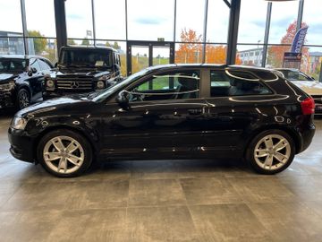MYAUTOCENTER – Gebraucht- und Jahreswagen mit Werkstattservice in Pfaffenhofen Audi A3 2.0 TDI Ambition *2. Hand*Klima*Tempomat*TÜV*