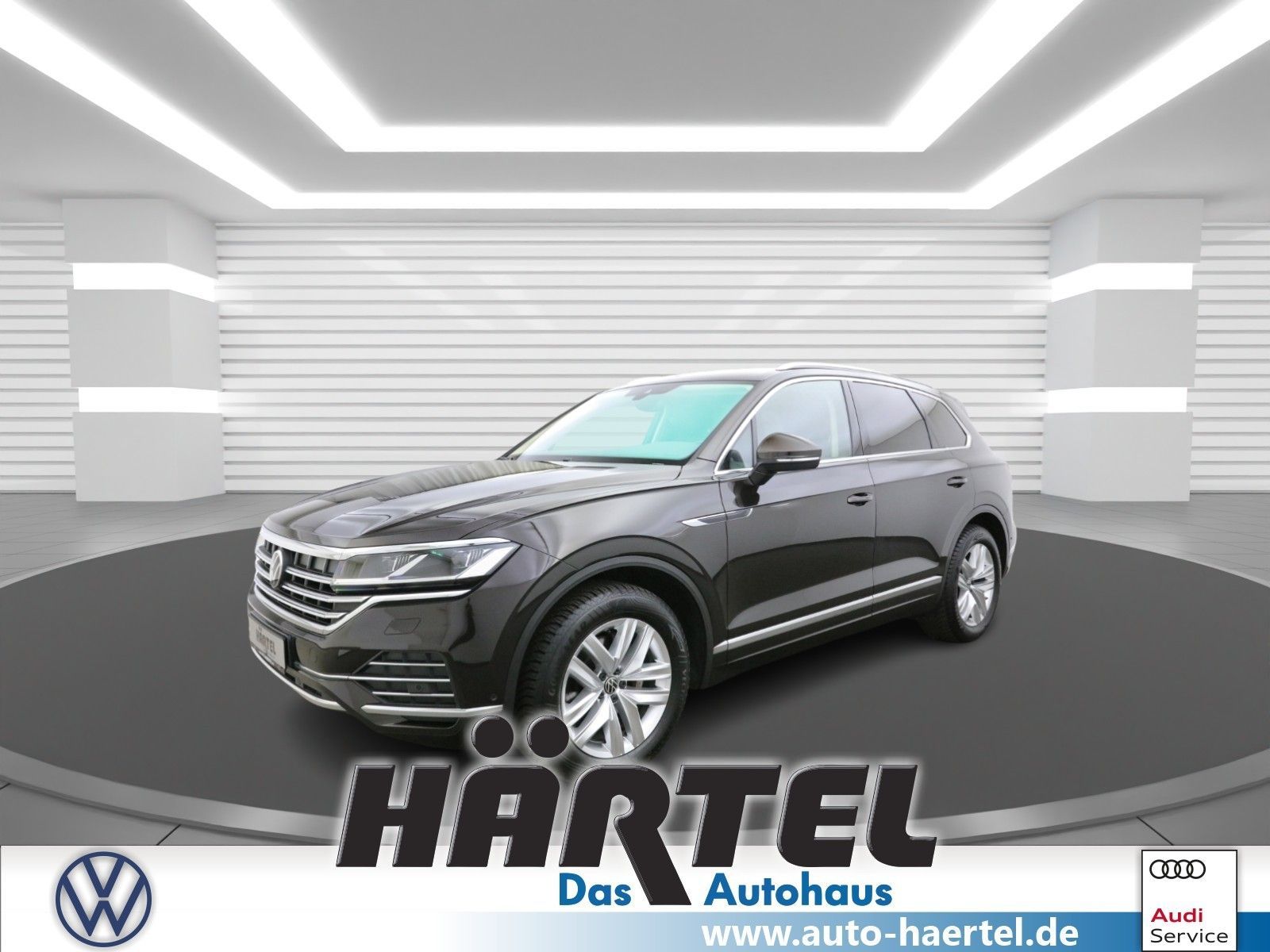 Volkswagen Touareg - 1