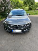 Opel Insignia B 2.0 D, Automatik, Business Innovatio  - Opel Insignia mit Diesel-Antrieb: Limousine
