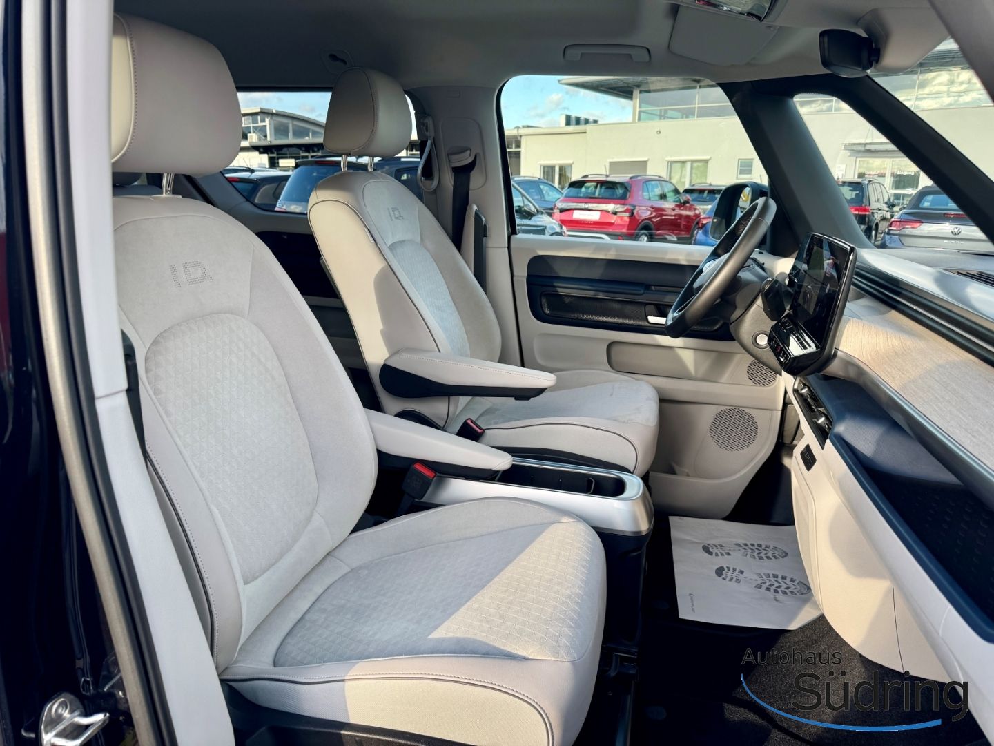 ID. Buzz Pro 77kWh AHK Navi IQ.Light