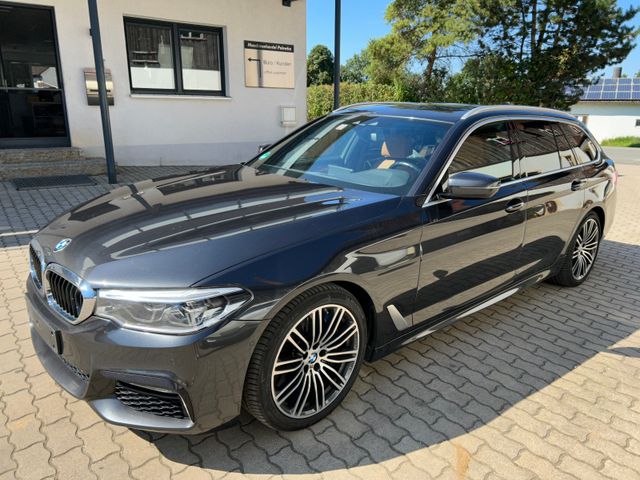 BMW 540 i Touring xDrive M Sport