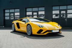 Fahrzeugabbildung Lamborghini Aventador S*absolutes Traumauto*Voll Carbon*Voll