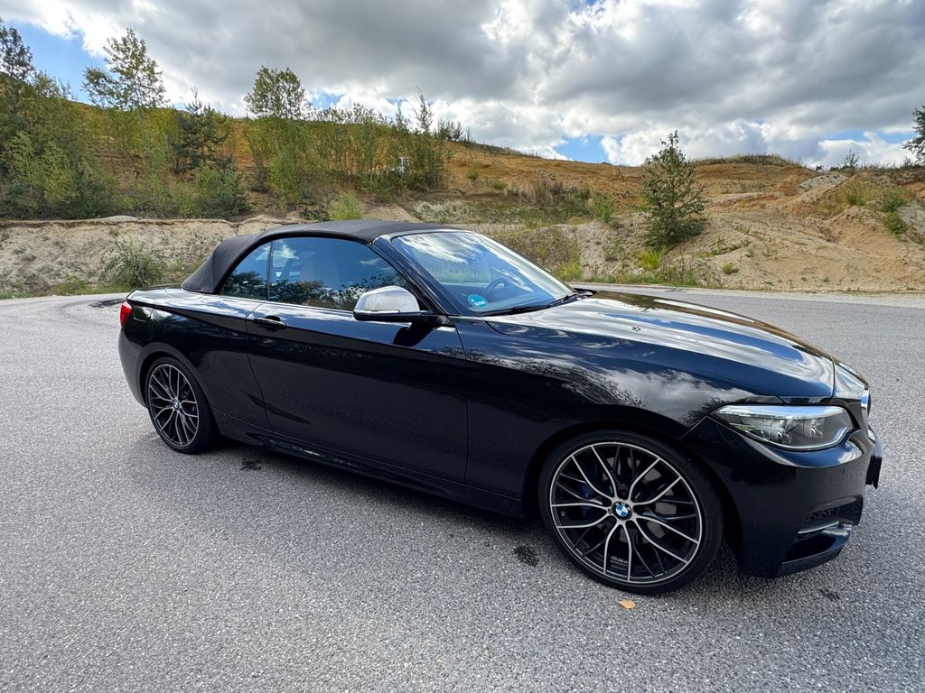 Image of BMW M240i