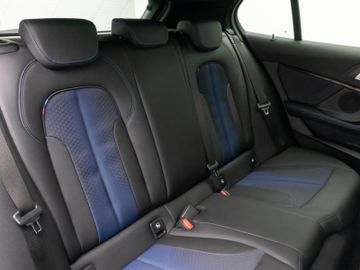 Fahrzeugabbildung BMW 120d Aut. M Sport DAB HiFi CockPitPro PDC LED