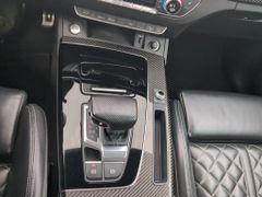AUDI Q5 TDI 40 quattro S line Virt.Cockpit Rauten