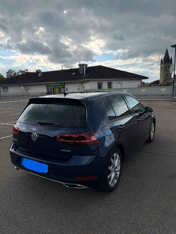 Image of Volkswagen Golf