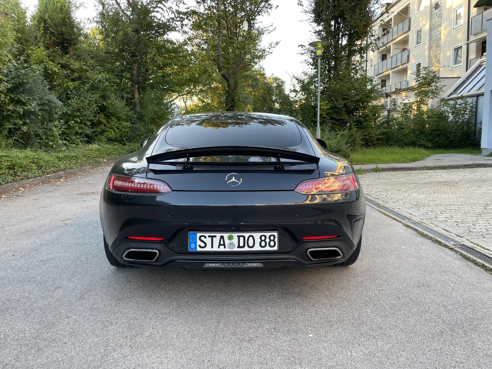 Mercedes-Benz AMG GT 4.0 V8 DCT - 