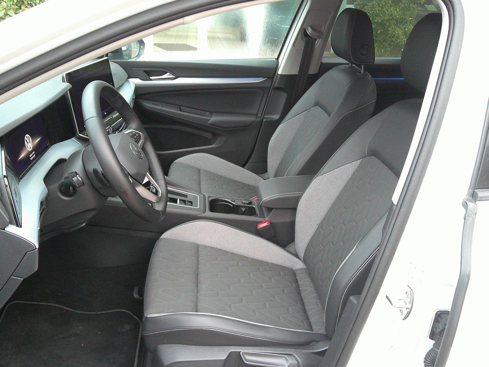 Volkswagen Golf - Bild 10