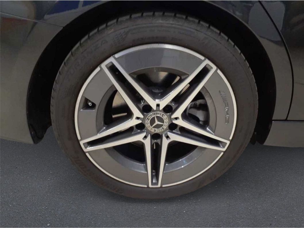 Fahrzeugabbildung Mercedes-Benz C 220d AT9 AMG Line LED/NAVI/VIRTU/HIFI/SHZ/AHK