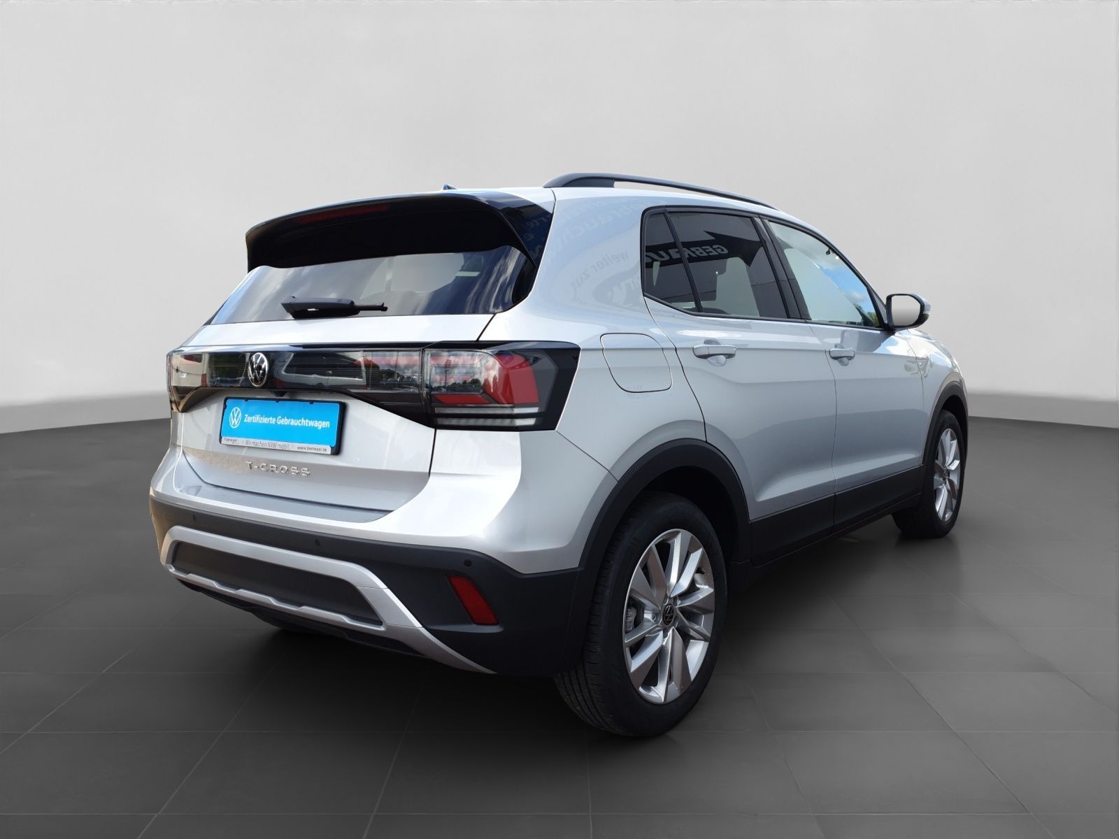 Volkswagen T-Cross 1.5 TSI DSG LIFE ACC APP-CON PDC SITZHZ foto 3