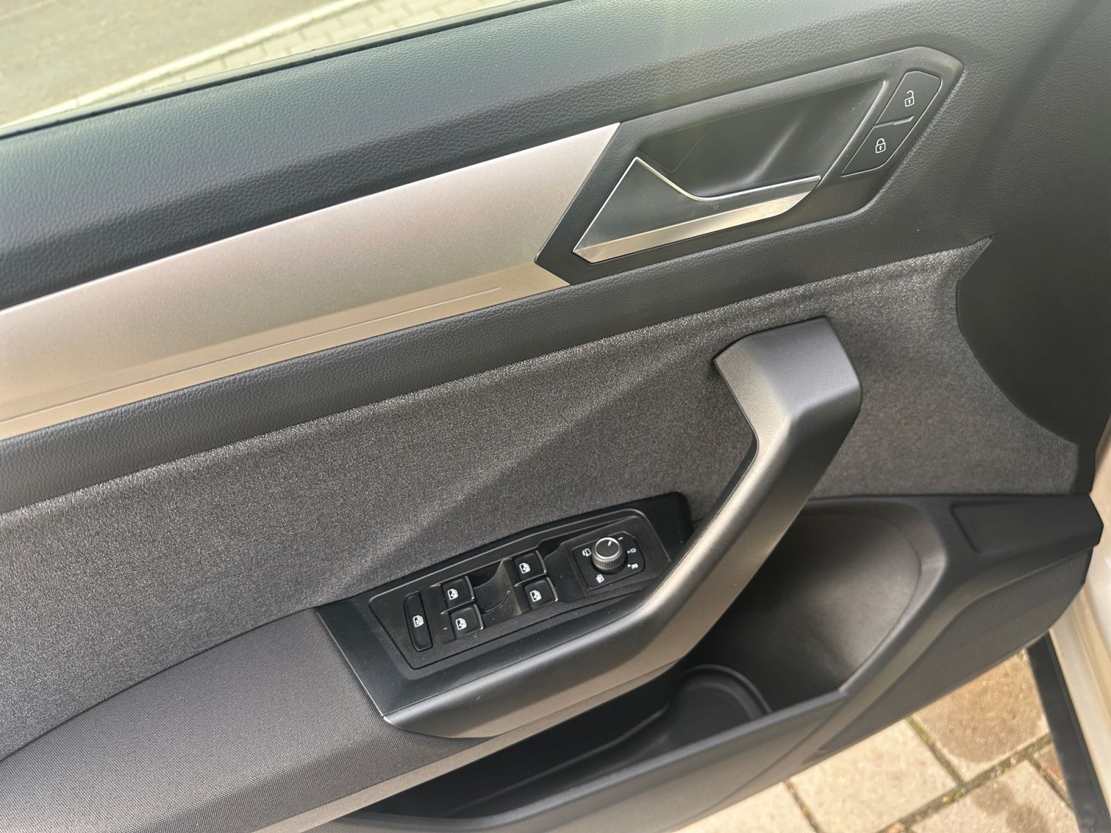 Volkswagen T-Roc - Bild 14