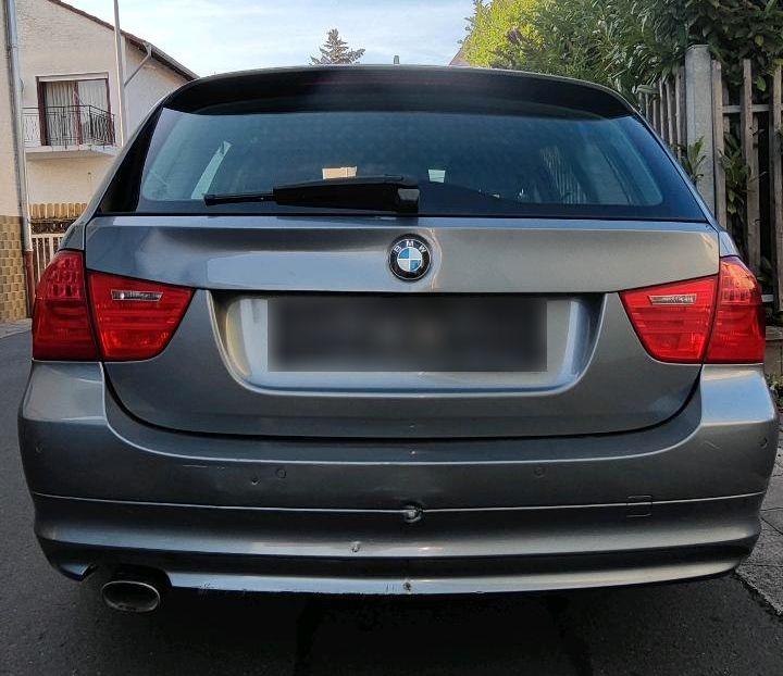 BMW 320 2012 — photo 7