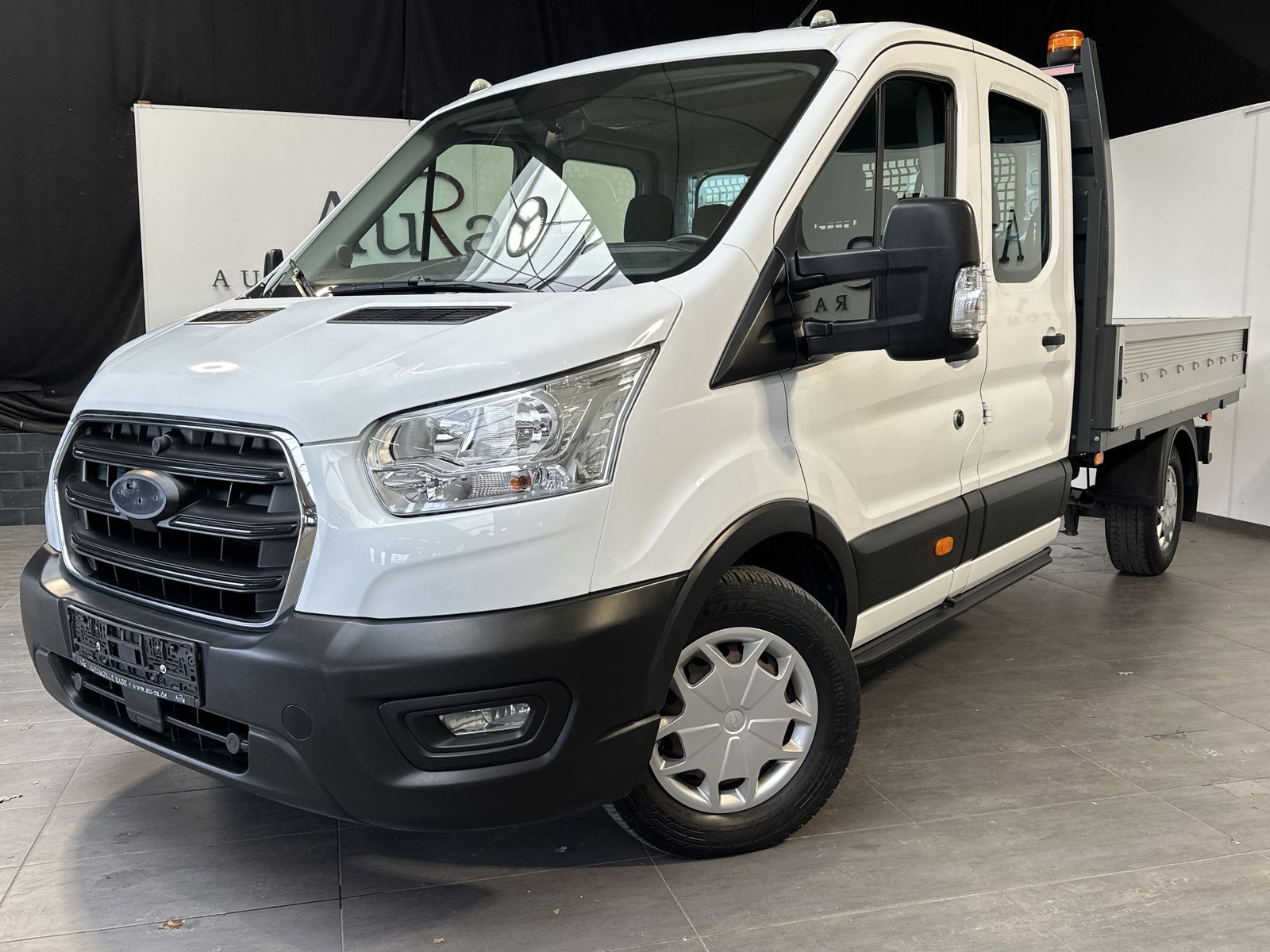 Fahrzeugabbildung Ford Transit 350 L3 DoKa NAV+AHK+CARPLAY+DAB+TEMPOMAT