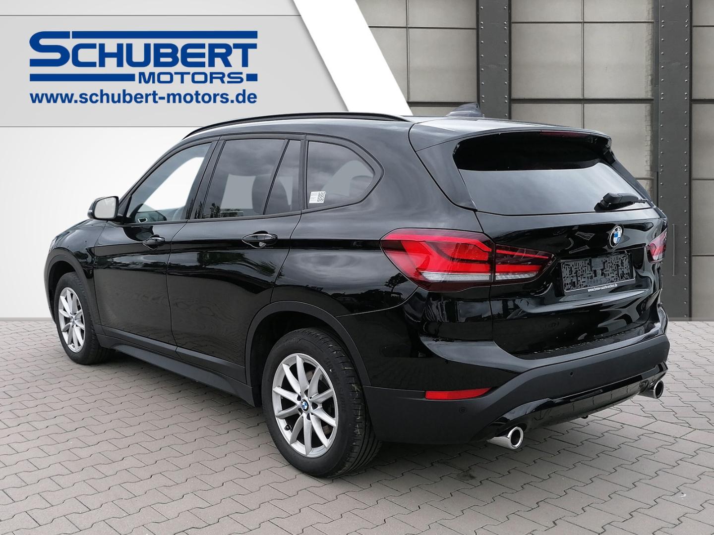 BMW X1 xDrive20d Advantage LED AHK NAVI Memory Sitze