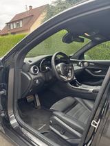 Mercedes-Benz GLC 300 de 4MATIC Autom. - - Mercedes-Benz GLC 300 Hybrid (Diesel/Elektro): Luftfederung