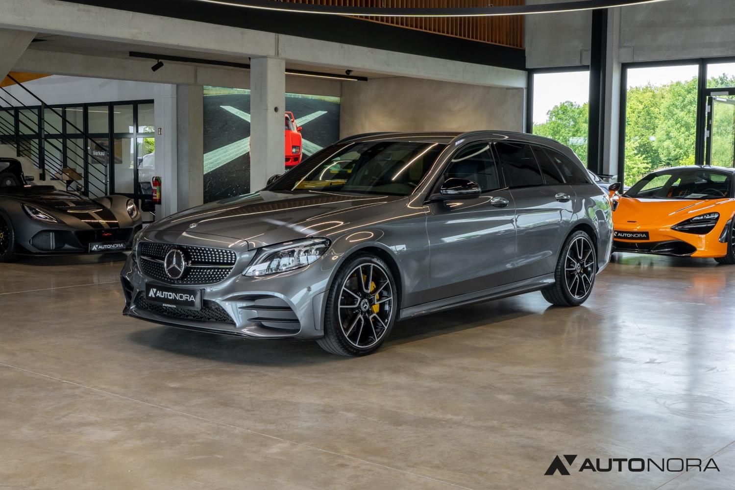 Mercedes-Benz C 300 d T-Modell AMG Line 4Matic Night AHK