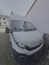 Iveco Daily 35-170 mit Garage und Camping Ausbau - Camping Wohnwagen