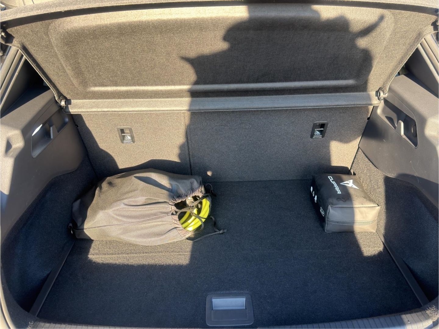 Born 150 kW 150kW LED HuD GJR ACC ParkLenkAssist