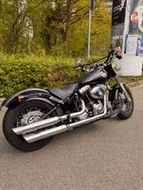 Harley-Davidson Softail Slim FLS / 5HD - Motorräder in Freiburg
