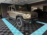 Mercedes-Benz G63 AMG MY26°DARKOLIVE / BROWN°A22°CARBON°P77°