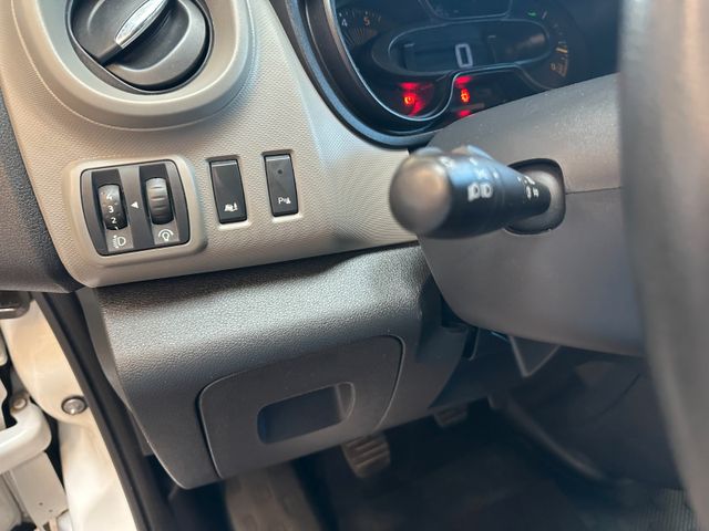 Renault Trafic *ServiceTÜV:NEU*UNFALLFREI*9-Sitzer*