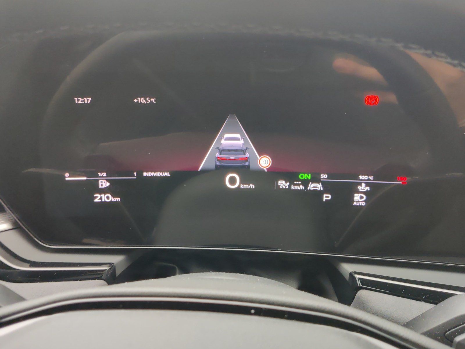 Fahrzeugabbildung Audi A6 Avant 2.0 TDI quattro edition one 360,MATRIX,