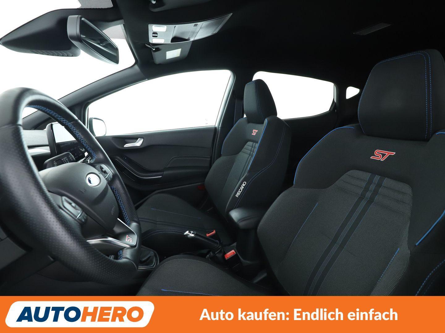Ford Fiesta 1.5 EcoBoost ST*TEMPO*PDC*SHZ*