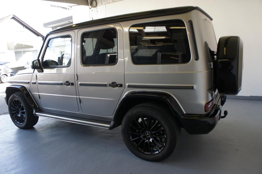 Mercedes-Benz G 400