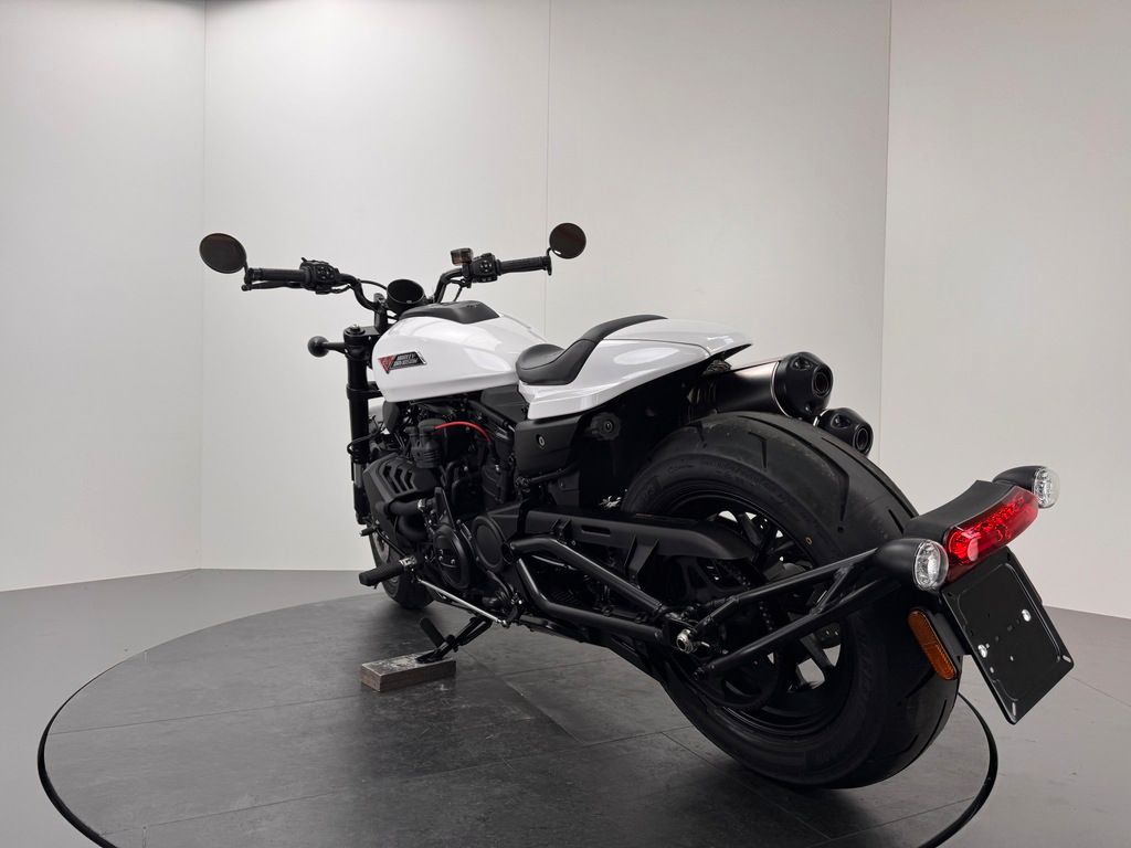 Fahrzeugabbildung Harley-Davidson SPORTSTER S RH1250 S *NEUWERTIG *TAGESZULASSUNG