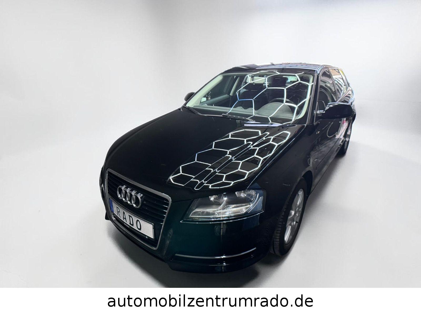 Audi A3 Sportback 1.2 TFSI Attraction AA/AC Ambiente